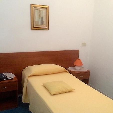 Albergo San Carlo Massa  Bagian luar foto