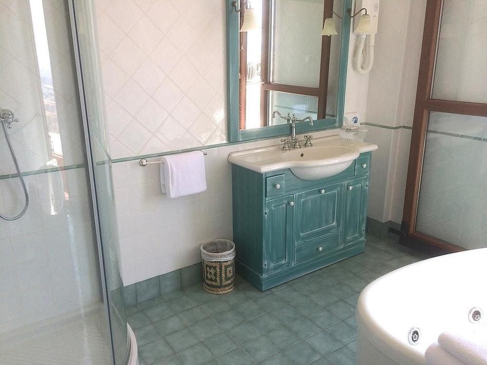 Albergo San Carlo Massa  Bagian luar foto